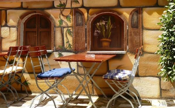 现实又很扎心的句子，现实又很扎心的句子发朋友圈（生活里现实扎心语录）