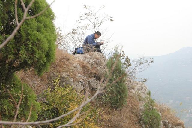 龙头崮红叶谷旅游攻略，蒙山红叶谷龙头崮上大草原穿越赏红叶