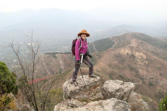 龙头崮红叶谷旅游攻略，蒙山红叶谷龙头崮上大草原穿越赏红叶