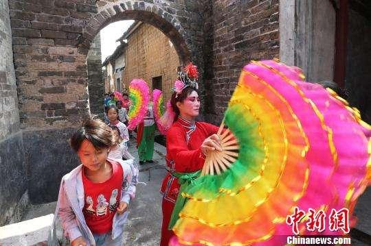 重阳节由来是什么，重阳节的来历（重阳节的来历简介20字30字100字）