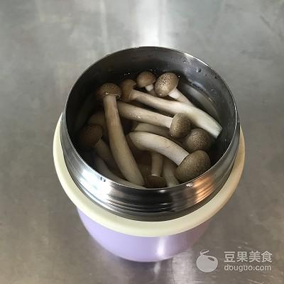 鸭腿怎么浓汤，缤纷时蔬营养鸭腿煲