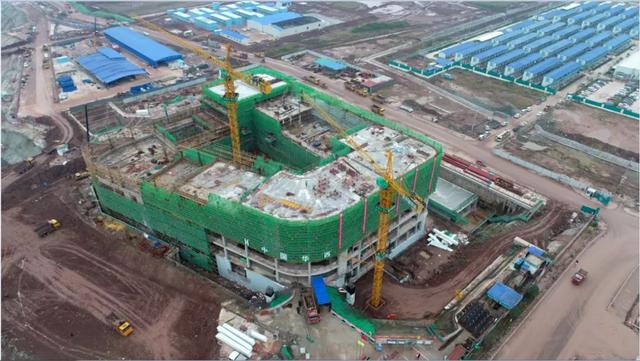 天府国际机场t2航站楼结构图，成都天府国际机场T2航站楼主体封顶