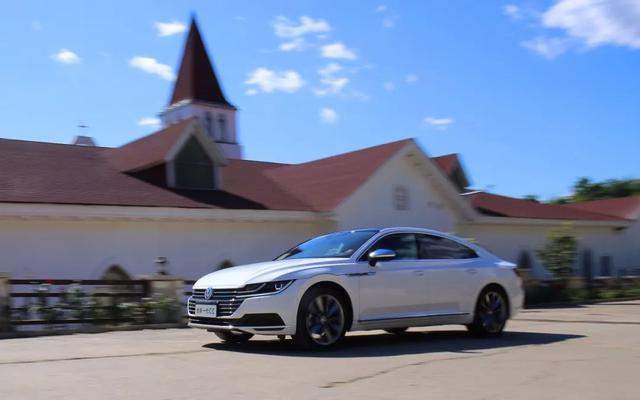 cc到底指的是谁，cc的本名叫什么（在智能化的道路上代表着大众的新高度）