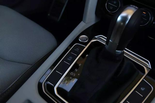 cc到底指的是谁，cc的本名叫什么（在智能化的道路上代表着大众的新高度）