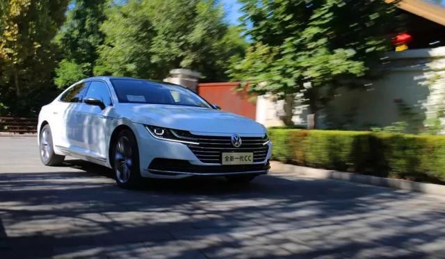 cc到底指的是谁，cc的本名叫什么（在智能化的道路上代表着大众的新高度）