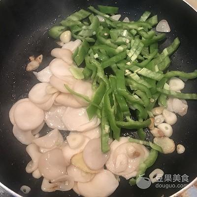 红烧带鱼的家常做法，红烧带鱼家常做法（红烧带鱼的做法）