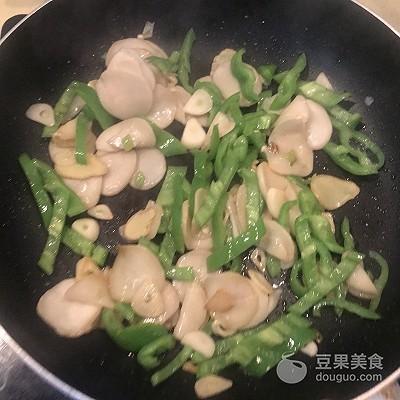 红烧带鱼的家常做法，红烧带鱼家常做法（红烧带鱼的做法）