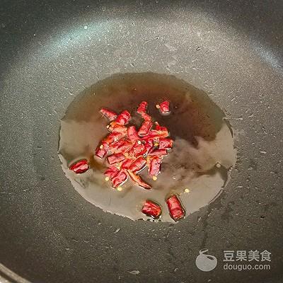 酸辣土豆丝的做法家常菜简单的做法,酸辣土豆丝的做法 最正宗的做法