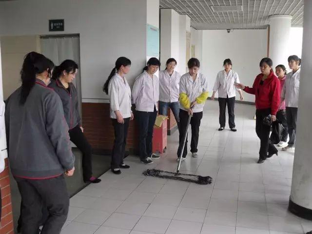 部门主管的岗位职责是什么，主管岗位职责是什么（物业各部门主管岗位职责大全）