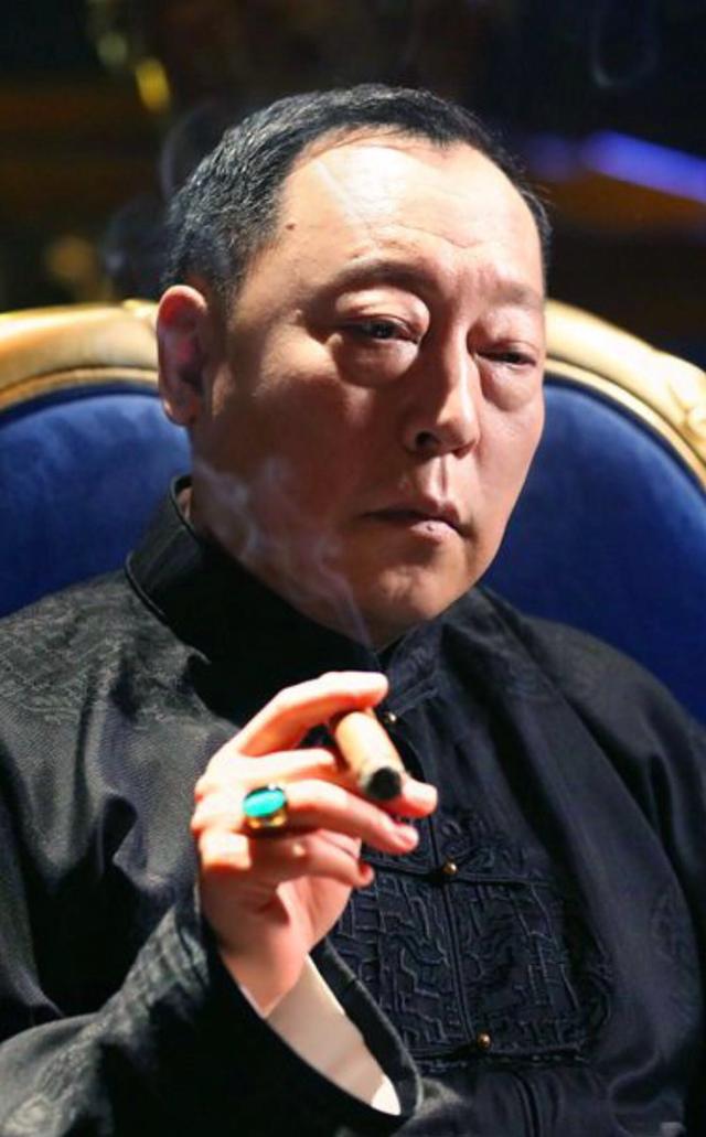 倪大红在哪部电视剧中演的九门提督，九门提督倪大红电视剧复活（“大亨”vs“小市民”盘点倪大红演过的经典角色）