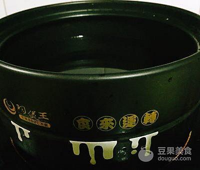 银耳红枣汤的5大禁忌，银耳红枣汤的5大禁忌什么时候喝（银耳糯米红枣粥——清肺神器）