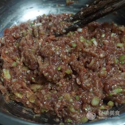 冬瓜羊肉丸子汤，羊肉丸子冬瓜汤做法（有妈妈味道的冬瓜羊肉丸子汤）