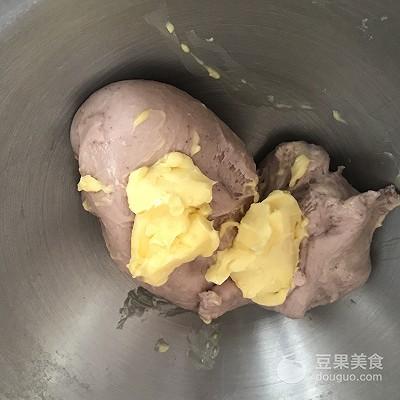 椰蓉馅的正宗做法，紫薯粉面包<椰蓉馅>