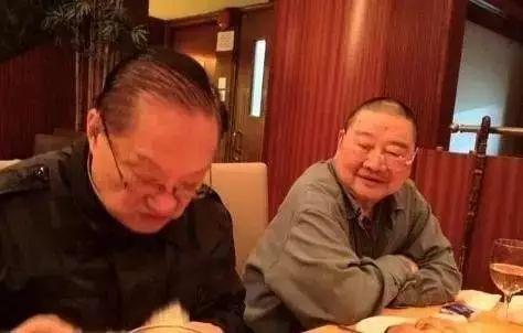 金庸的籍贯是哪里，金庸是哪里出生的（他与江西曾有不解之缘……）