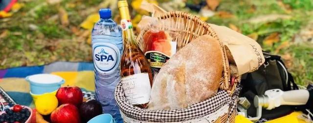 清明节可以野餐吗（草地野餐，属于春天的仪式感）