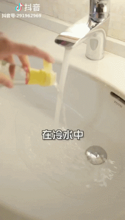 毛衣掉毛严重处理办法，洗衣粉里加点这个