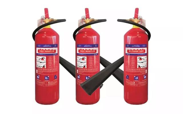 灭火器可以平放在车里吗（全民119丨正确使用灭火器材）