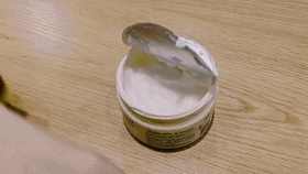 羊毛脂是什么，羊毛脂是什么东西（却是冬季万能的护肤神器）