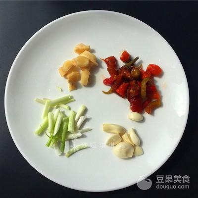红扁豆怎么做好吃，红扁豆的做法（红扁豆烧鸭的做法）