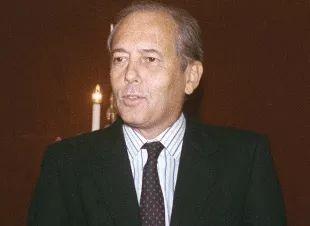 LVMH联合创始人去世，来聊聊你对LV的印象吧（奢侈品帝国LVMH联合创始人去世）