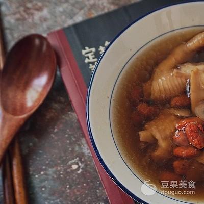 人参鸡汤的做法，正宗人参鸡汤的做法（参鸡汤的做法）