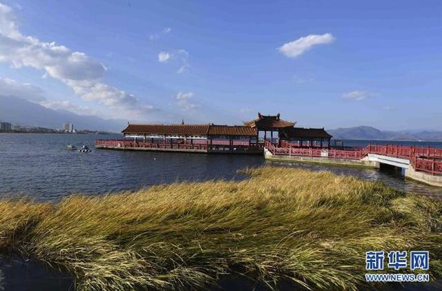 洱海在云南哪里，洱海在哪里（云南大理：洱海景色秀丽）