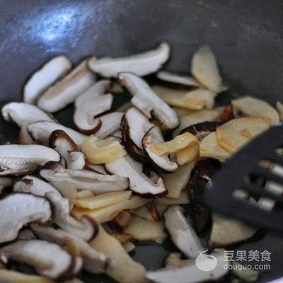 宜兴竹海风景区风景美食介绍，宜兴竹海风景区风景美食介绍作文（宜兴头菜<全家福>）