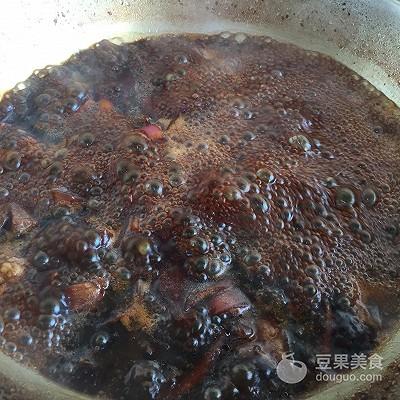 怎么烧红烧牛肉，红烧牛肉怎么做又软又香（红烧牛肉的做法）