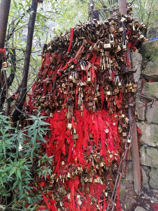 华山简单介绍，华山的资料（五岳之一，西岳华山）