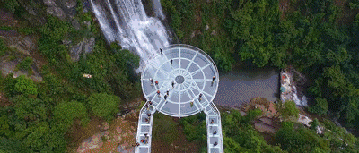 古龙峡漂流好玩吗，清远古龙峡漂流好玩吗（还有空中飞人+漂流+求婚圣地……）
