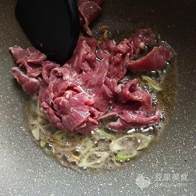 牛肉怎么做好吃又嫩，怎么煮牛肉好吃又嫩（教你一招让牛肉特别嫩）