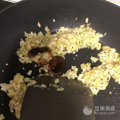 鲜瑶柱的家常做法，粉丝蒸鲜瑶柱的做法