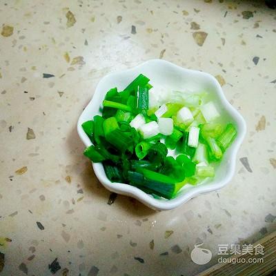 红烧冬瓜的家常做法，冬瓜怎么炒好吃简单（家常红烧冬瓜的做法）