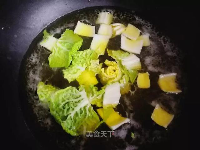 虫草花煲汤的做法大全，虫草的正确吃法及用量（热乎乎的一碗下肚）