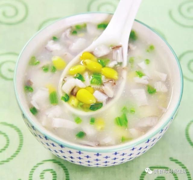 土豆蘑菇的烹饪方法，土豆蘑菇的烹饪做法（好喝到让你无法拒绝）