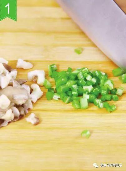 土豆蘑菇的烹饪方法，土豆蘑菇的烹饪做法（好喝到让你无法拒绝）