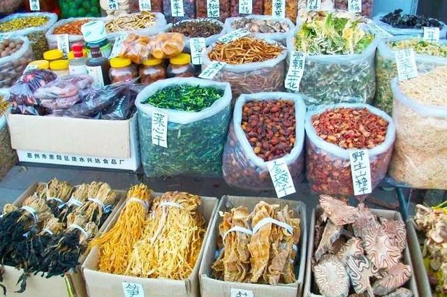亚洲第一大瀑布，万州瀑布为什么是亚洲第一（号称亚洲第一宽的绝美瀑布）