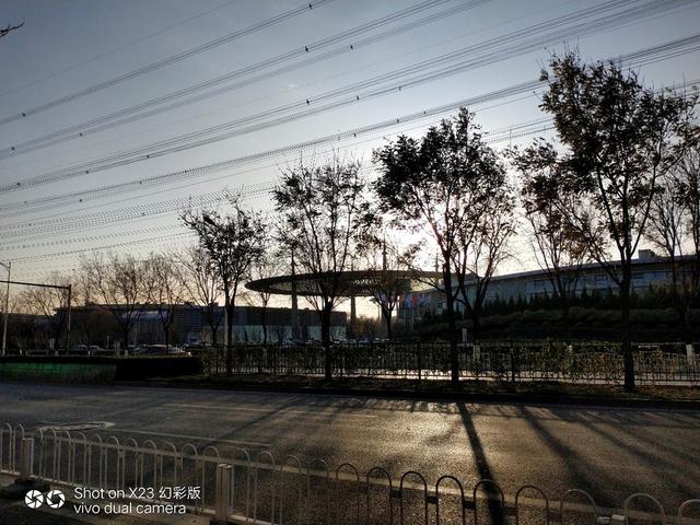 vivox23怎么恢复出厂设置，vivos16（X23幻彩版评测）