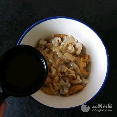 河蚌豆腐汤的做法，河蚌烧汤做法（河蚌烧汤做法大全）