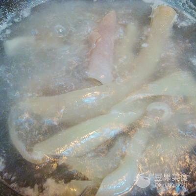 宝塔肉的做法，宝塔肉的做法步骤（宝塔皮冻的做法）