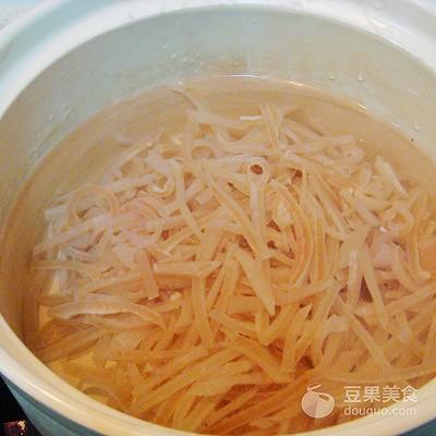宝塔肉的做法，宝塔肉的做法步骤（宝塔皮冻的做法）