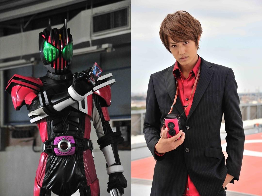 假面骑士decade/门矢士:井上正大假面骑士ghost/天空寺尊:西銘駿假面