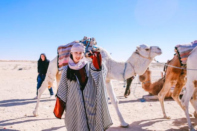 沙漠游记中的白骆驼，去三毛笔下的撒哈拉沙漠