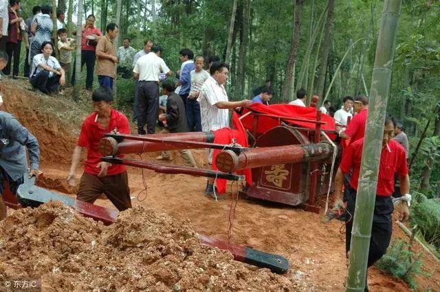 火葬的人不能投胎吗，亲人死后投胎到自家（去世后都不愿意“火化”）