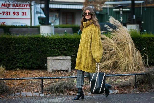 什么颜色加什么颜色等于肉色，油漆24种颜色调配大全（冷暖皮应该穿什么色）