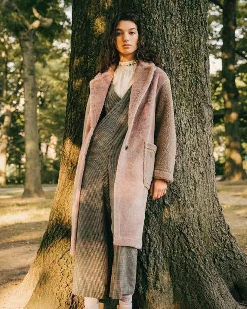 什么颜色加什么颜色等于肉色，油漆24种颜色调配大全（冷暖皮应该穿什么色）