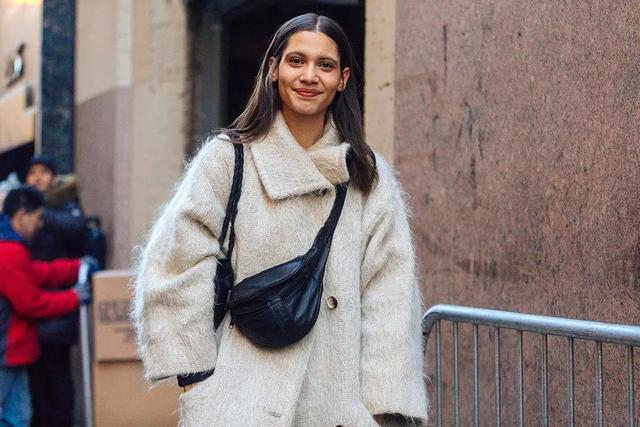 什么颜色加什么颜色等于肉色，油漆24种颜色调配大全（冷暖皮应该穿什么色）