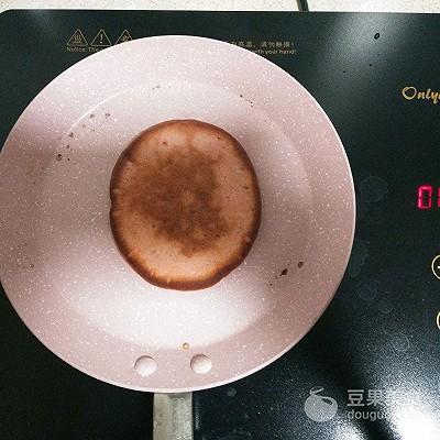 厚松饼简单做法，少女心厚松饼的做法