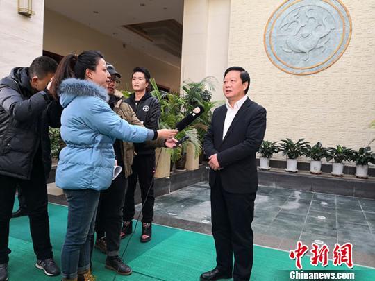 甘肃张掖市的青山绿水，甘肃张掖生态建设成效显著