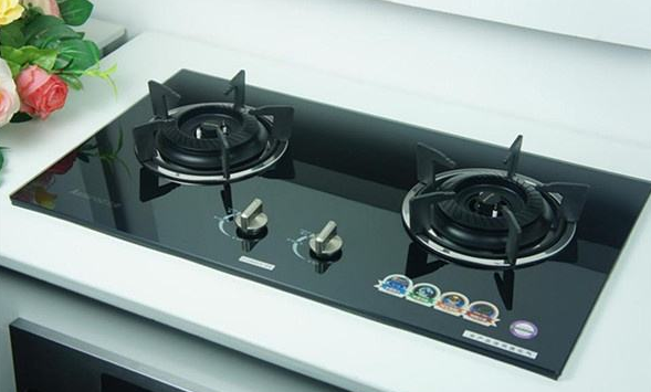 燃气灶尺寸一般多少，一旦爆炸后果不堪设想